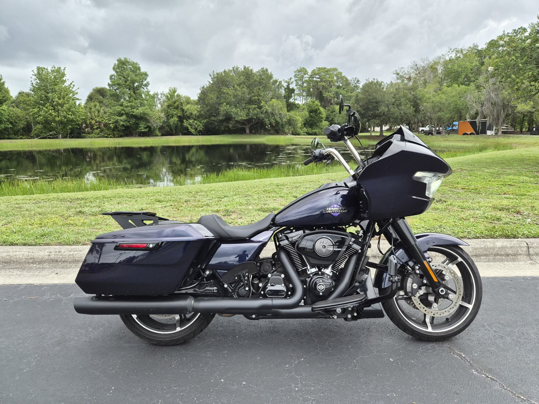 Road Glide®
