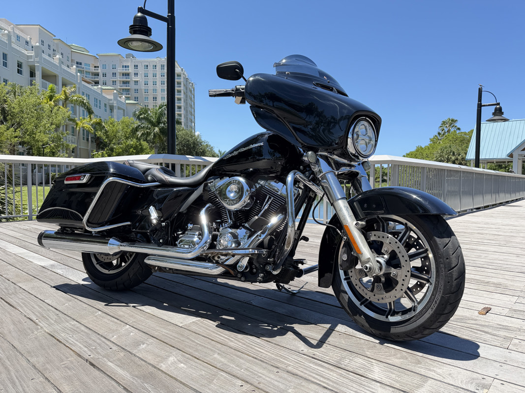 Electra Glide® Police