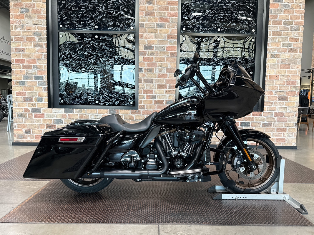 Road Glide® ST
