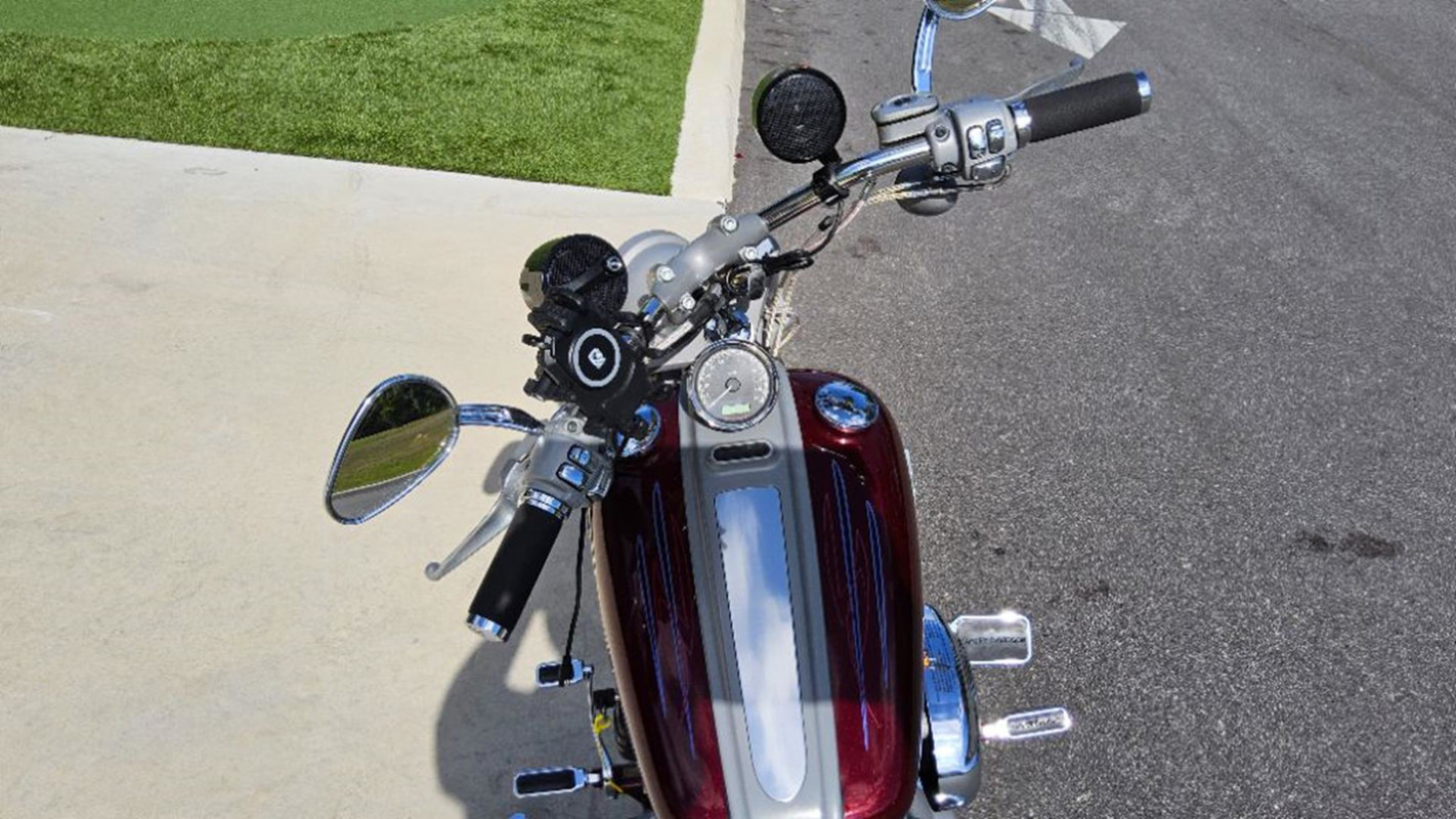 Softail® Rocker® C