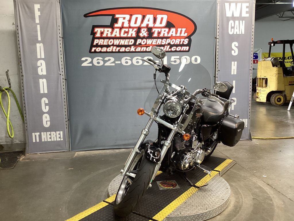 Sportster® SuperLow® 1200T