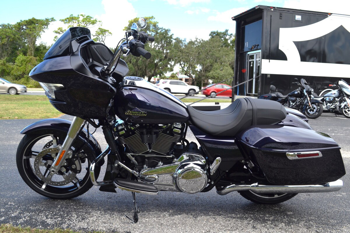 Road Glide®