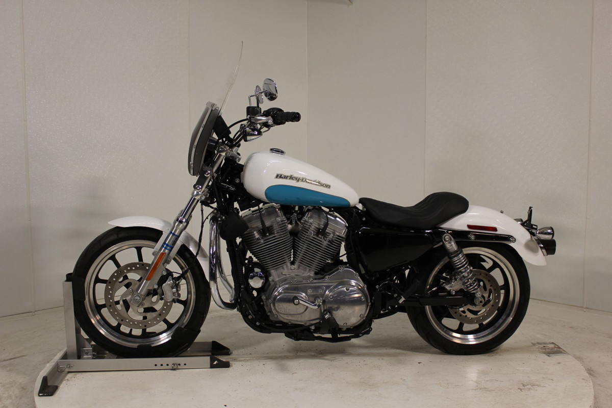 Sportster® SuperLow®