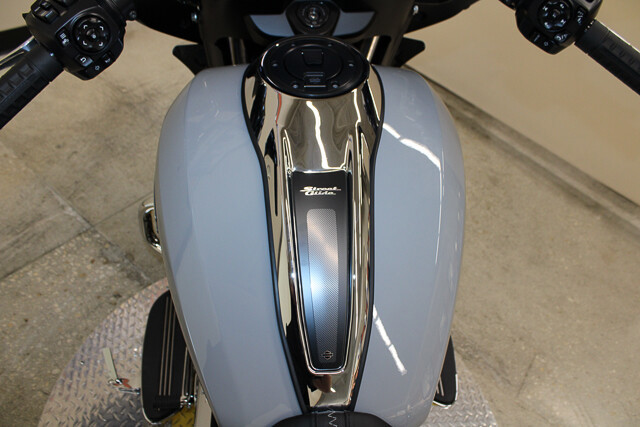 Street Glide®