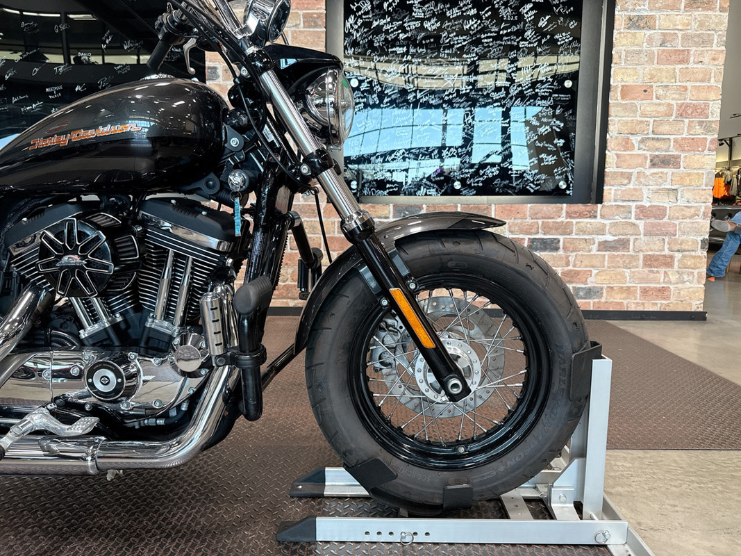 Sportster® 1200 Custom
