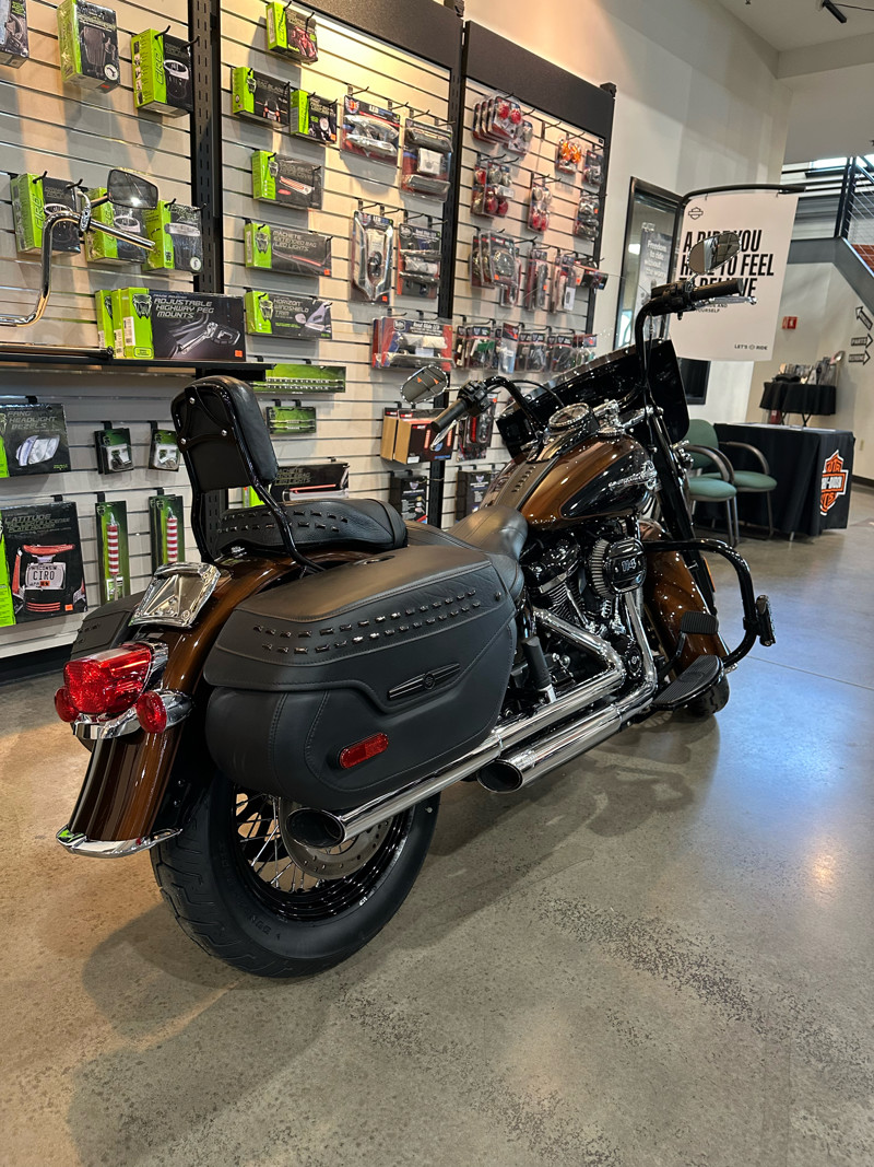 Softail® Heritage Classic 114