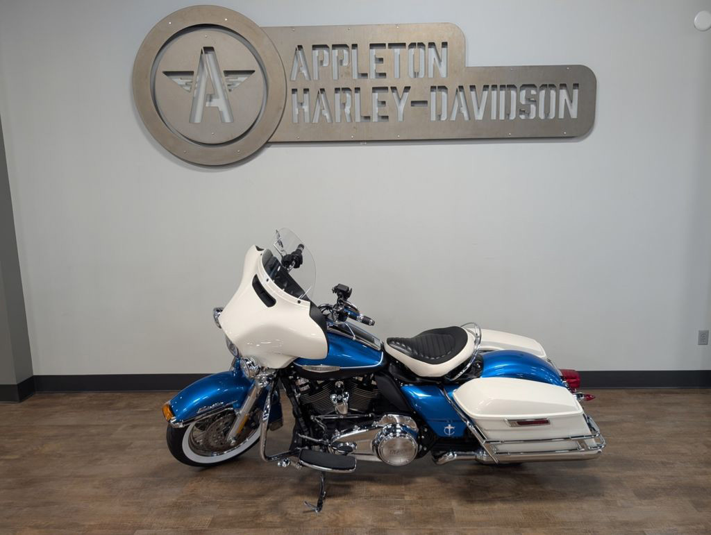 Electra Glide® Revival