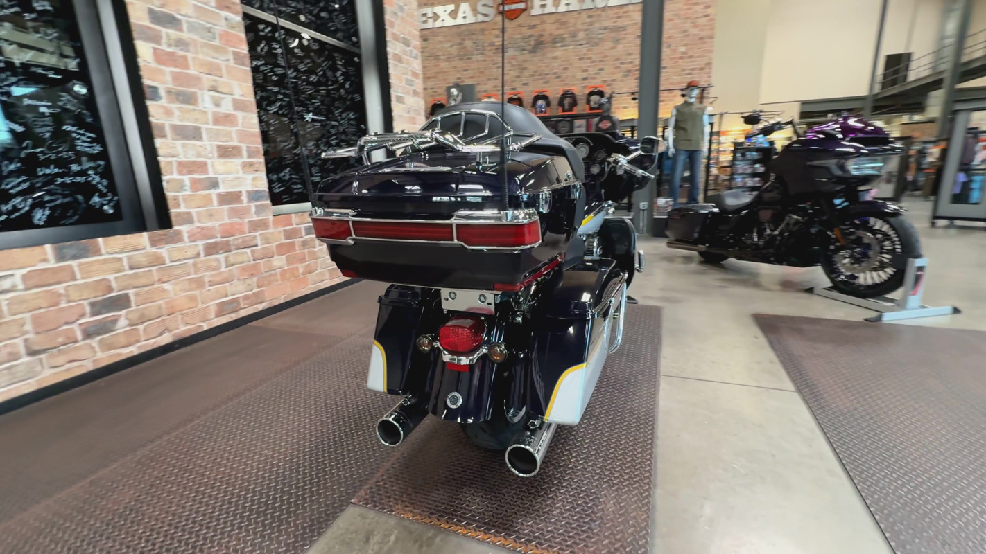 CVO® Ultra Classic® Electra Glide®