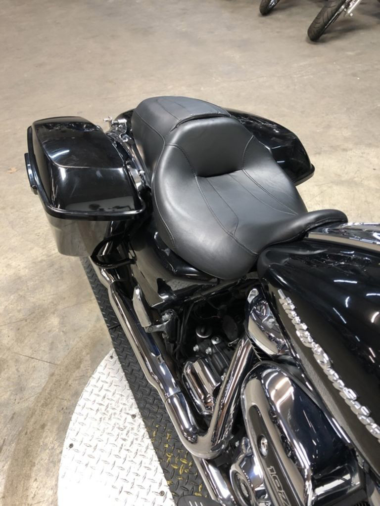 Road Glide®