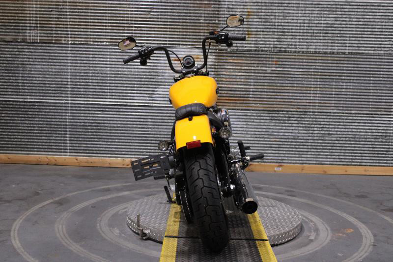 Street Bob®
