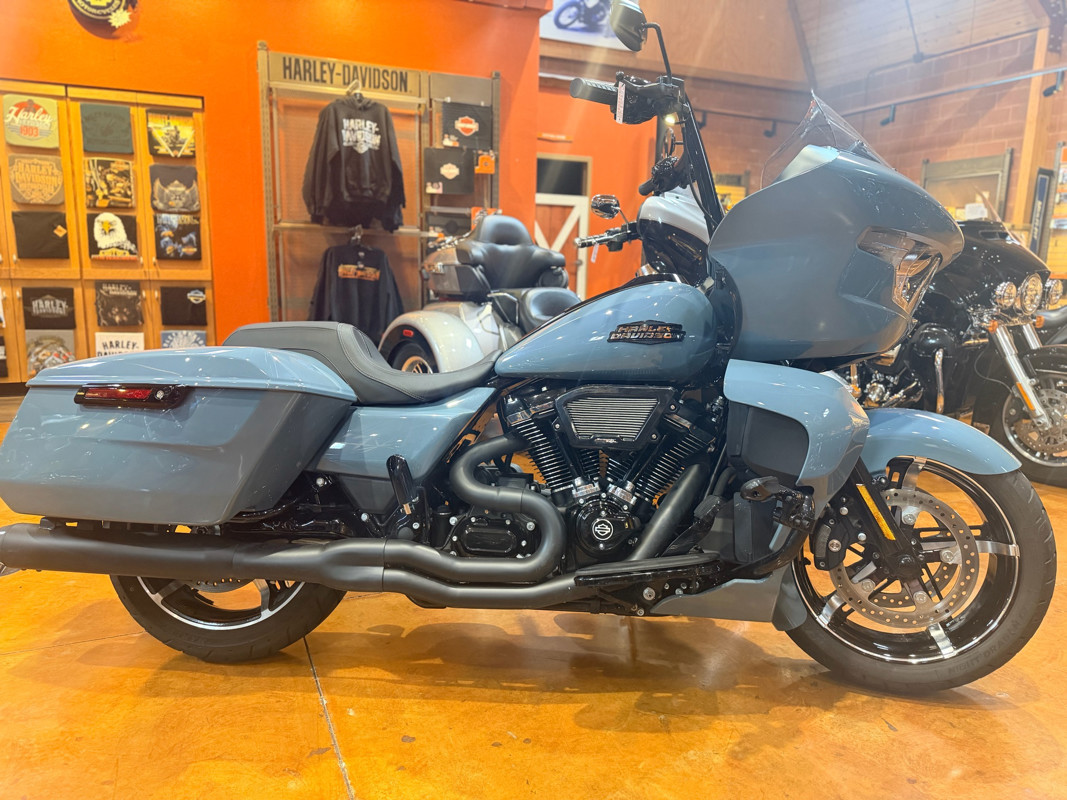Road Glide®