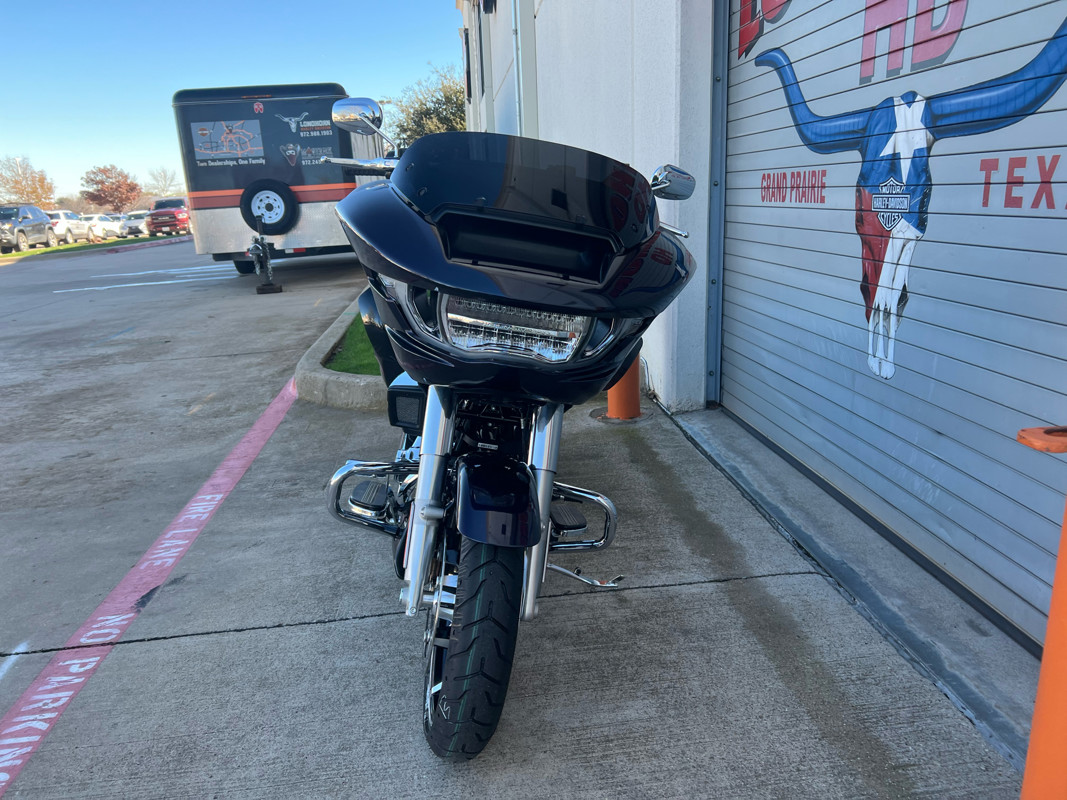Road Glide®