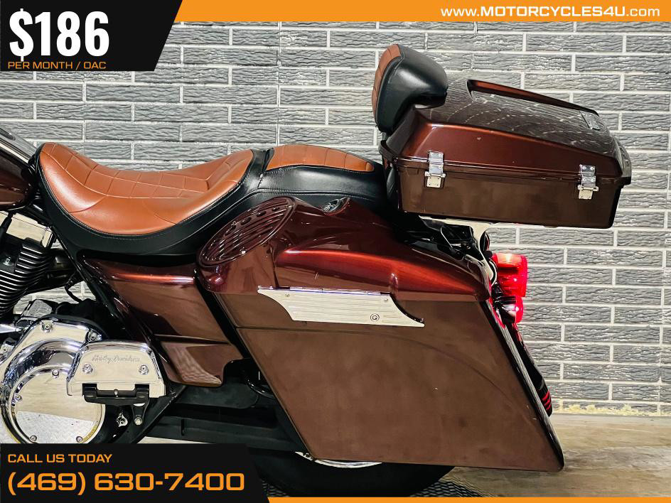 Electra Glide® Standard