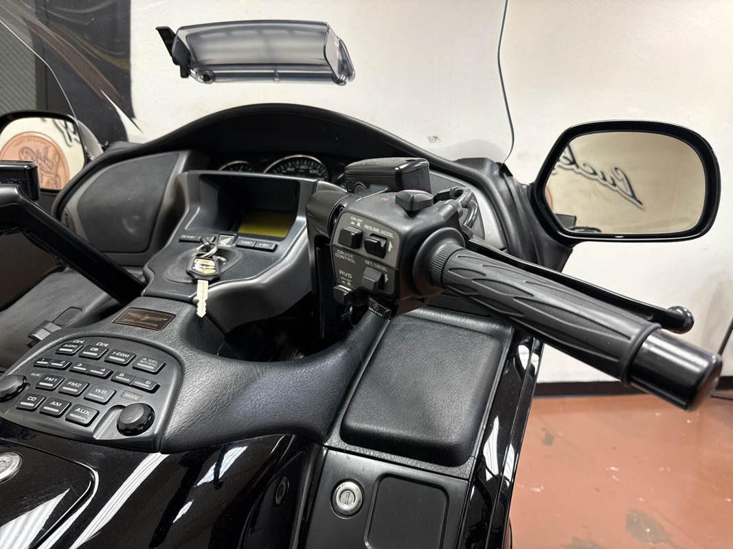 Gold Wing Airbag