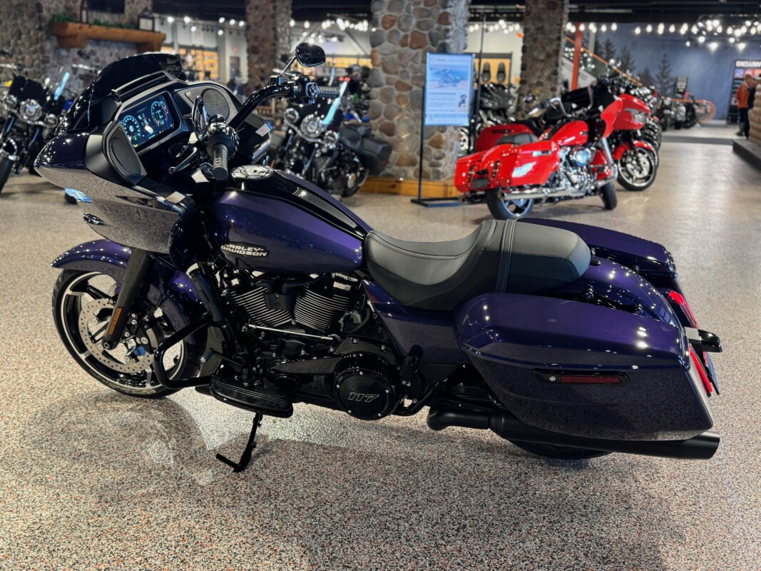 Road Glide®