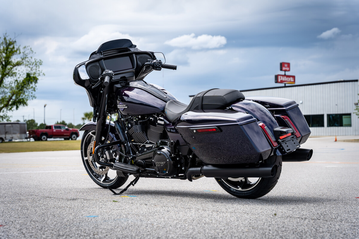 Street Glide®