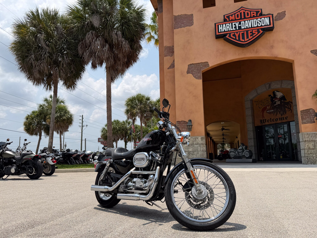 Sportster® 1200 Custom