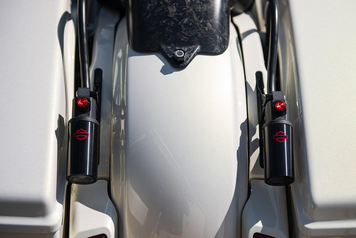 Road Glide®