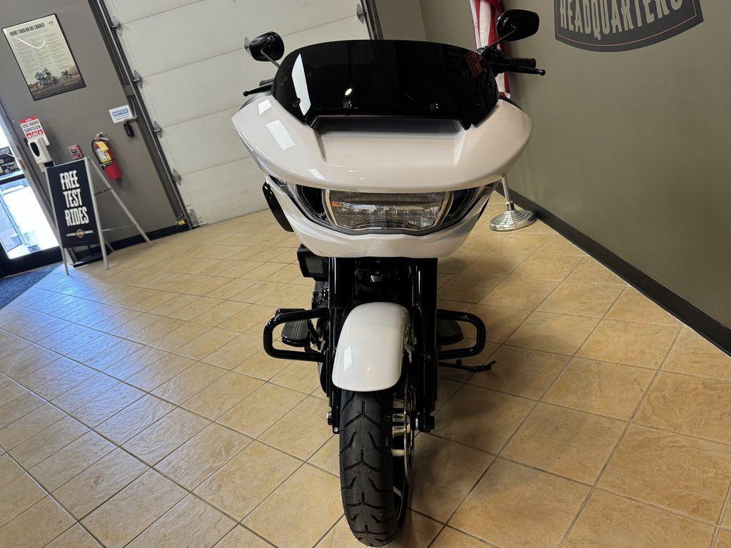 Road Glide®