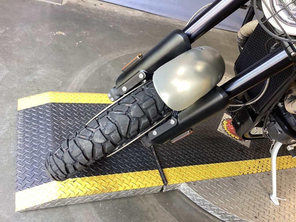 Scrambler 1200 XC