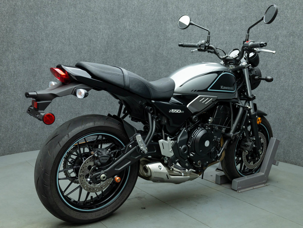 Z650RS
