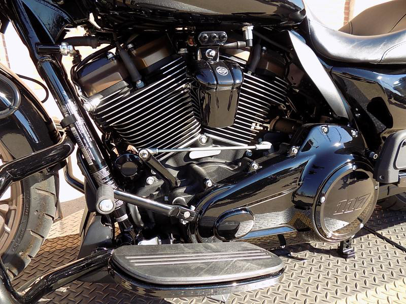 Street Glide® ST