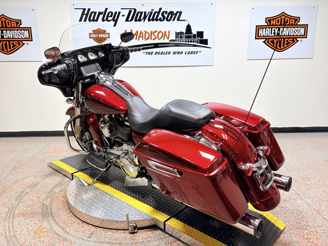 Street Glide® Special