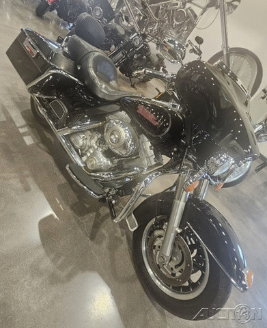 Electra Glide® Standard