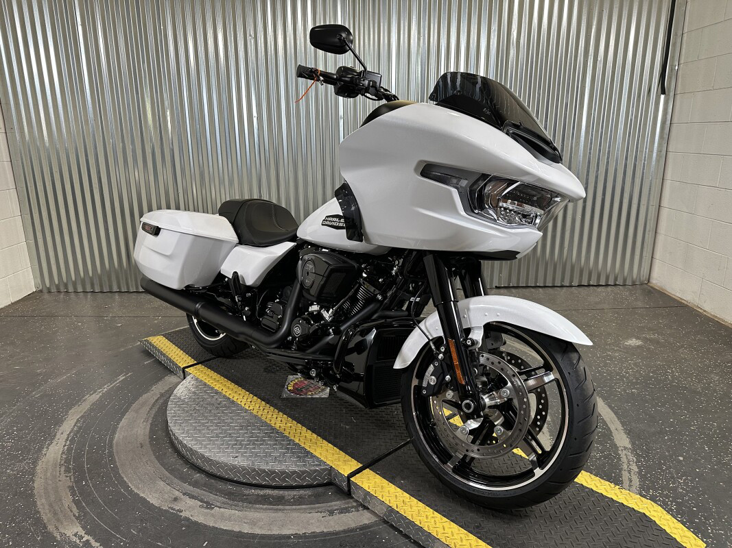 Road Glide®