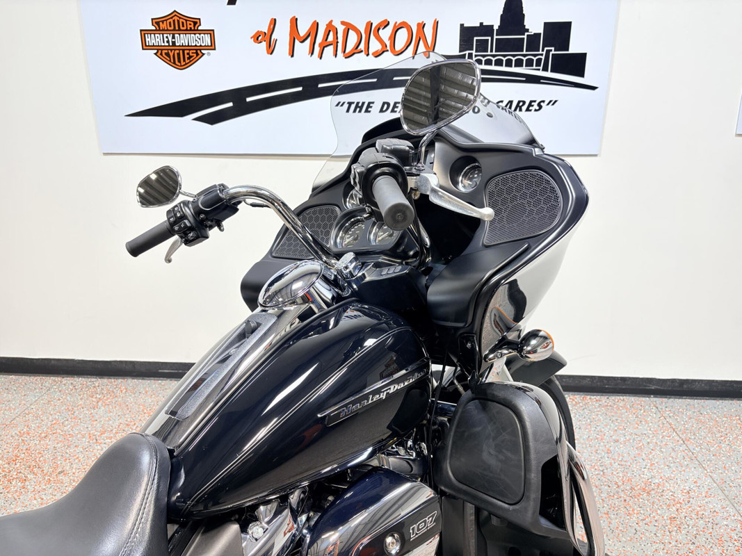 Road Glide® Ultra
