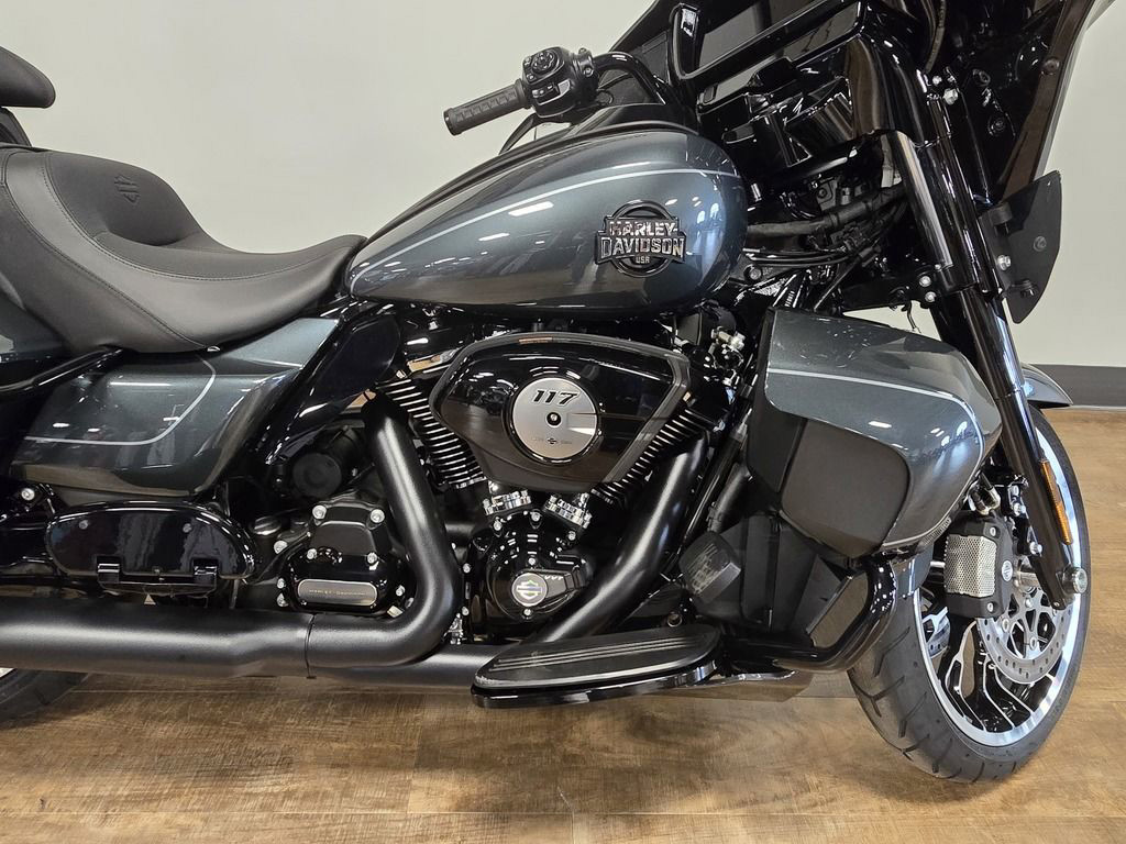 Street Glide® Limited