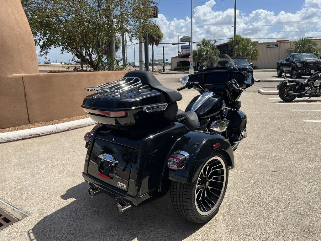 Street Glide® 3 Limited