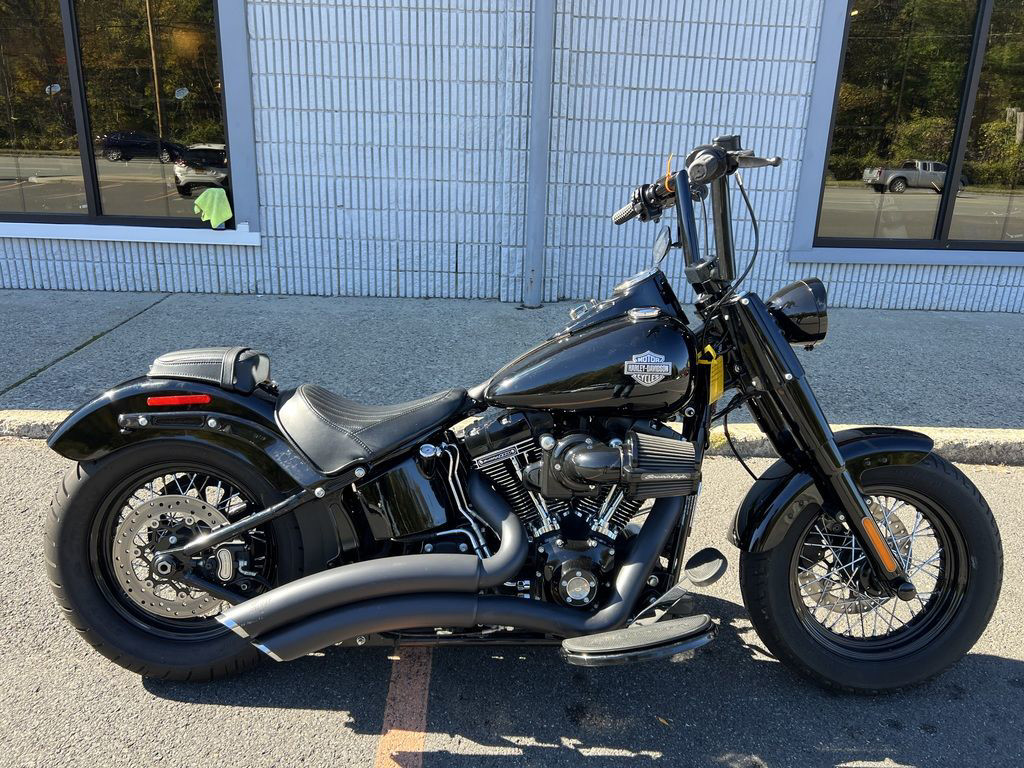 Softail® Slim® S