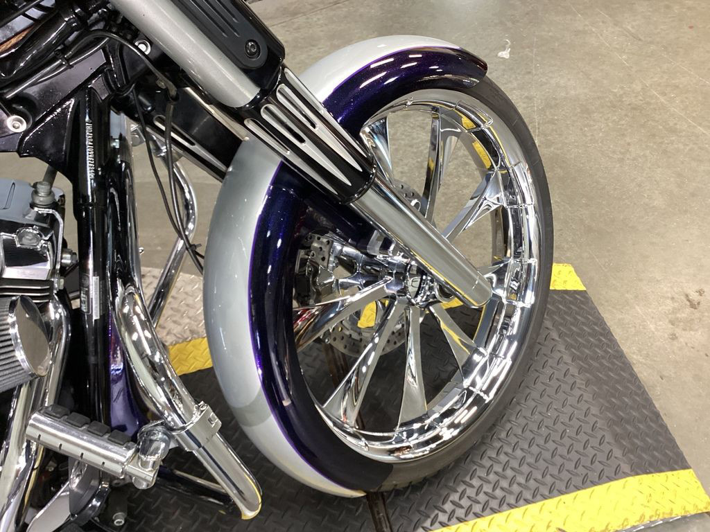 Street Glide®