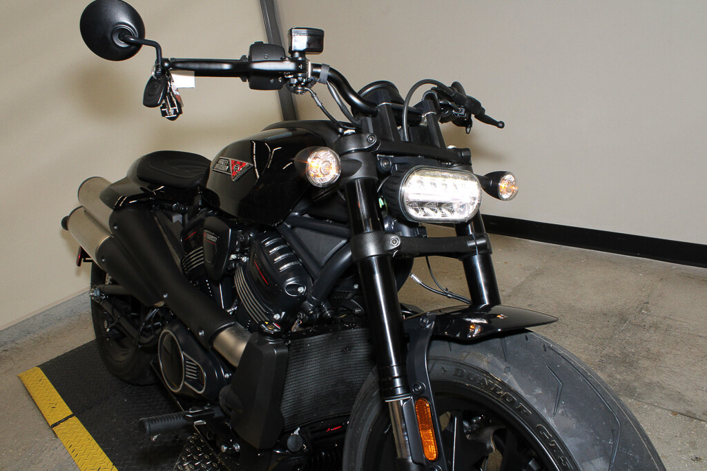 Sportster® S