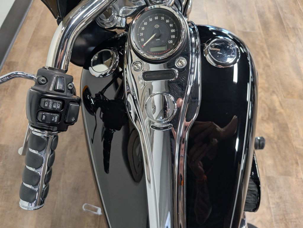 Dyna® Wide Glide