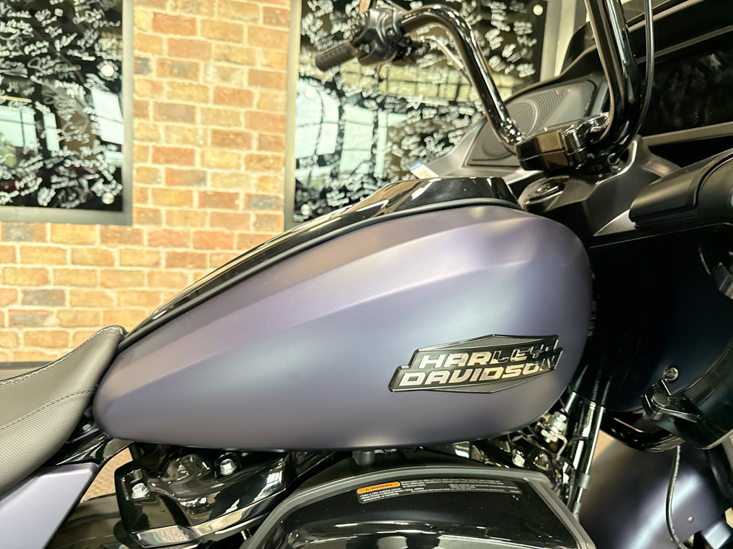 Road Glide®