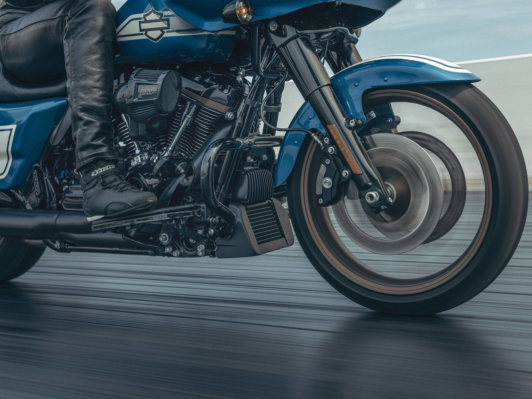 Road Glide® ST
