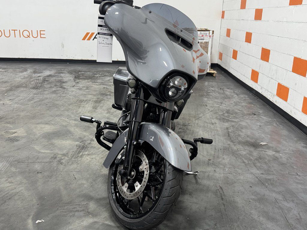 Street Glide® Special