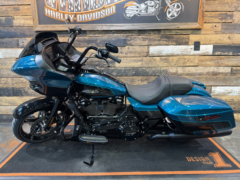 Road Glide®