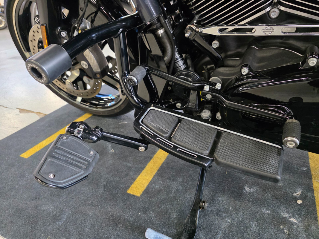 Street Glide®