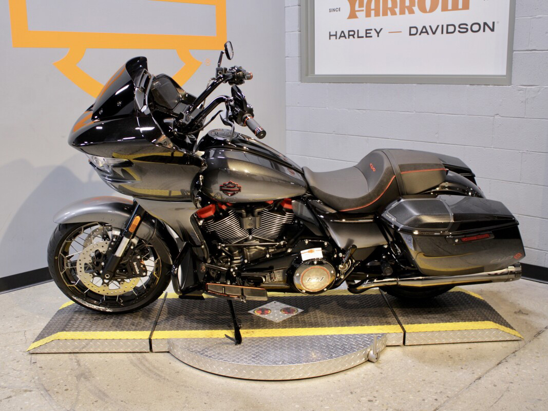 CVO® Road Glide®