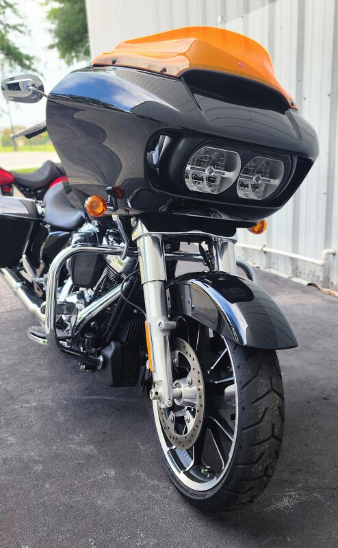 Road Glide®