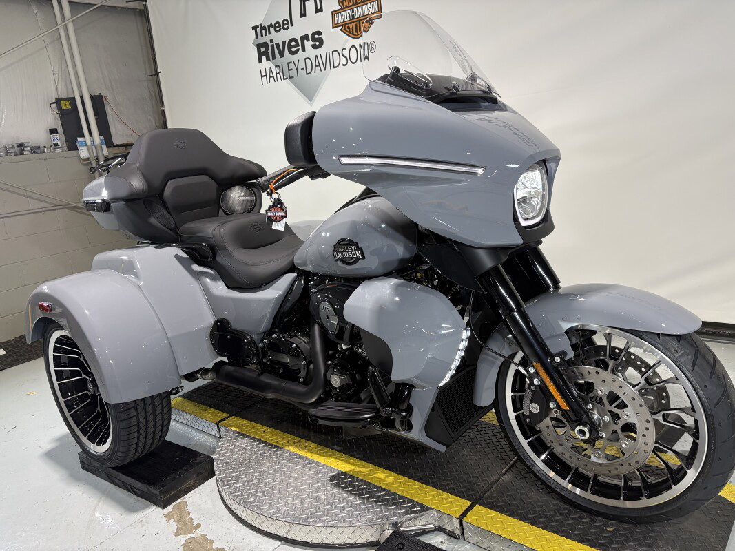 Street Glide® 3 Limited