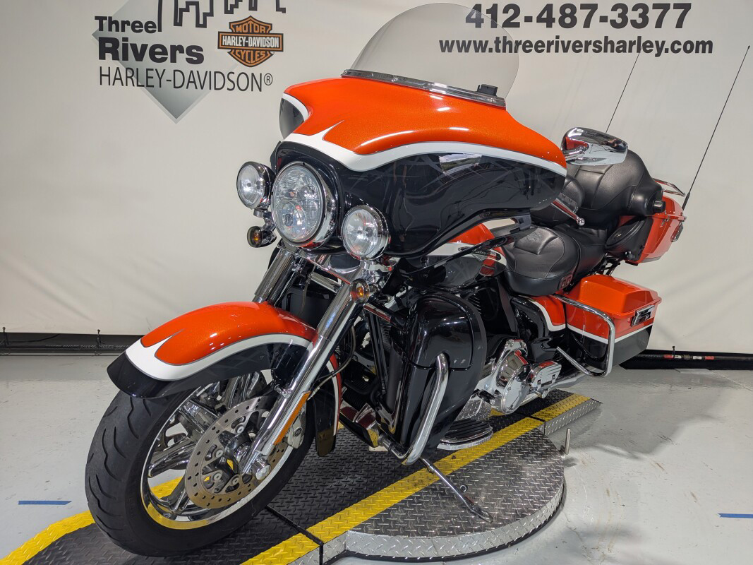 CVO® Ultra Classic® Electra Glide®
