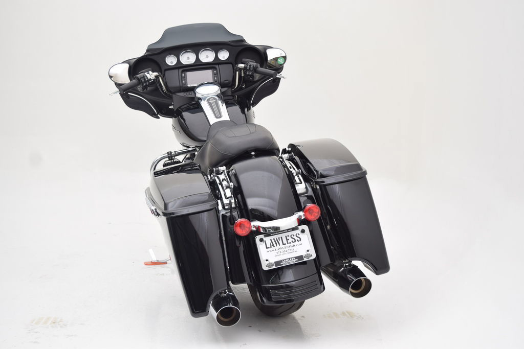 Street Glide®