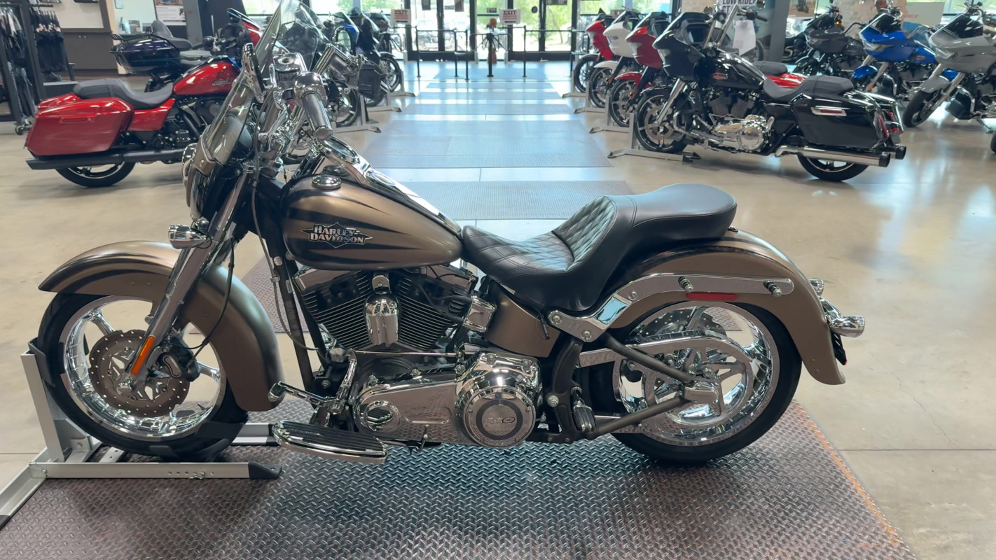 CVO® Softail® Convertible