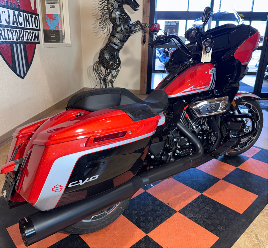 CVO® Road Glide®