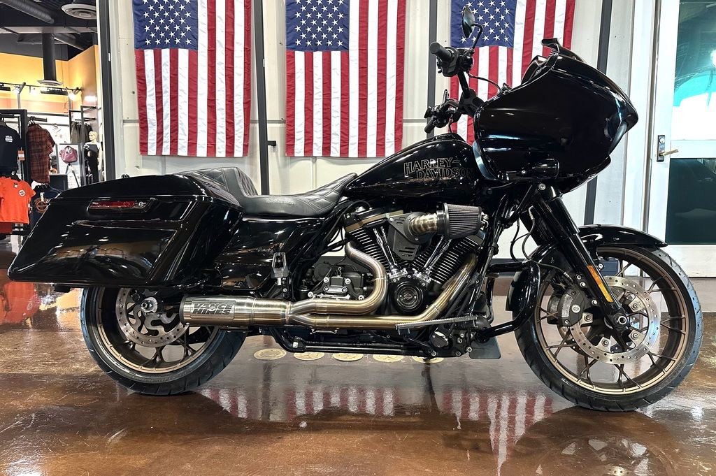 Road Glide® ST