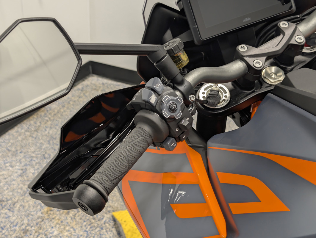 1290 Super Duke GT